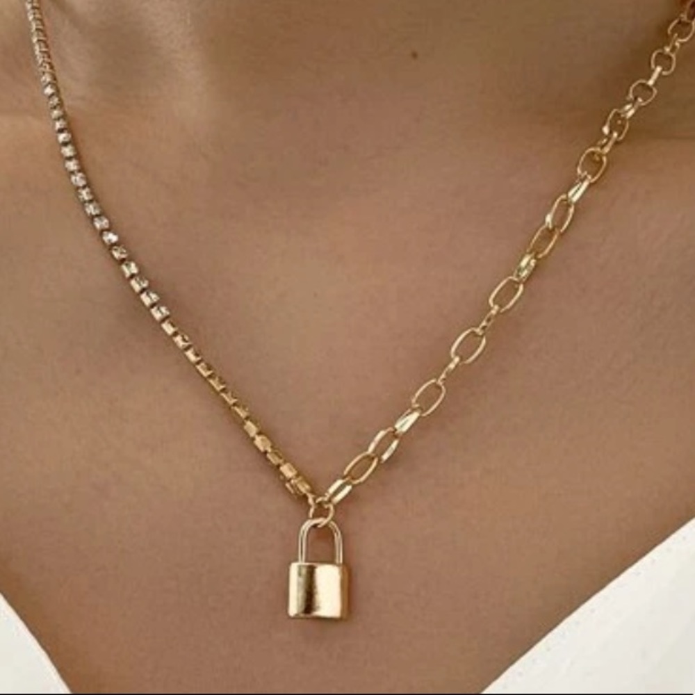Padlock Charm Bling & Chain Link gold necklace